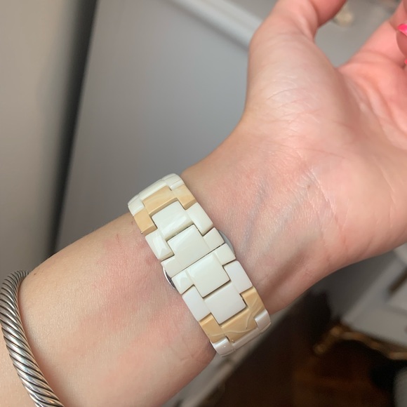 Michael Kors Watch - Picture 3 of 3